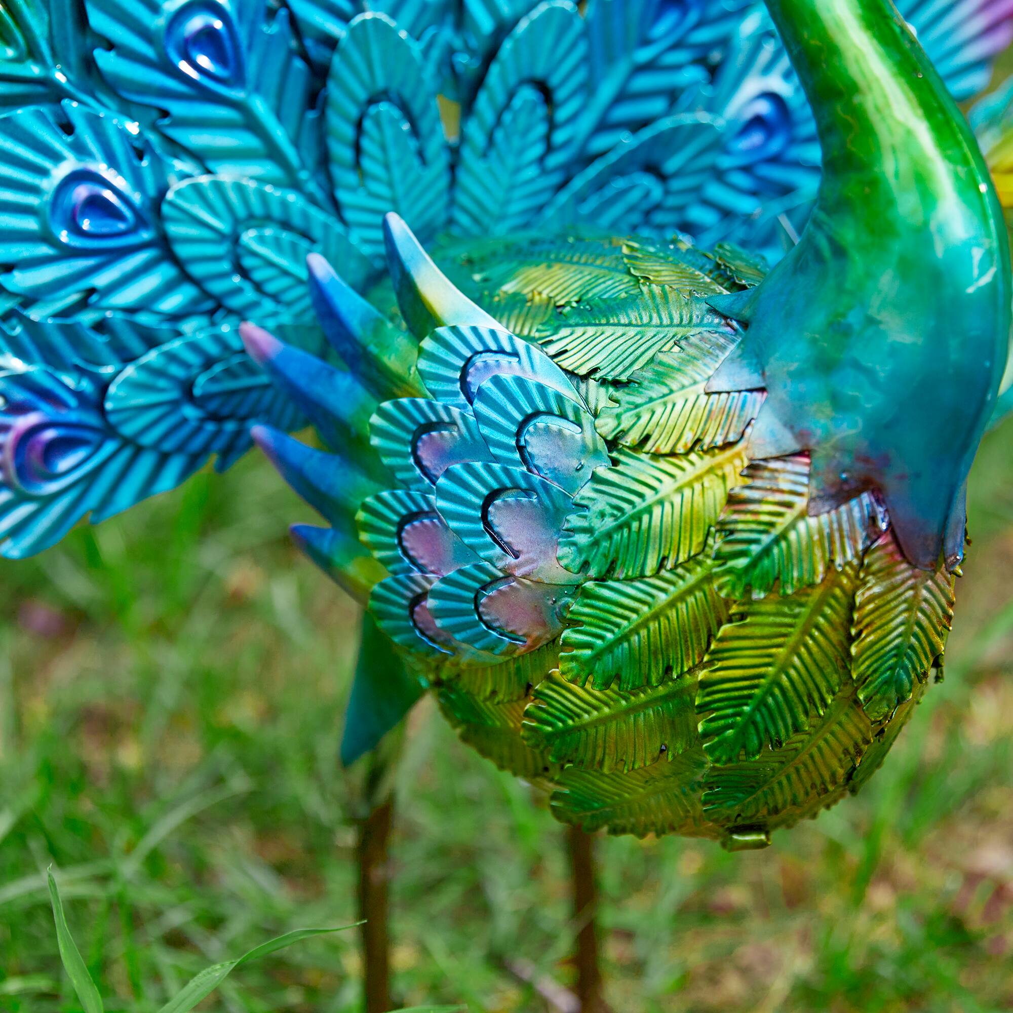 Glitzhome® 28.75" Metal Tail Spread Peacock Garden Statue with Stakes